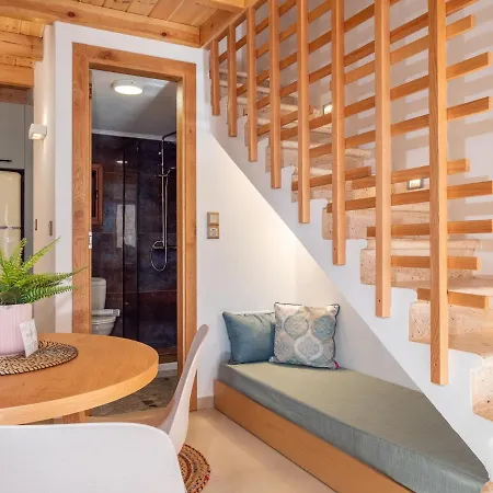 Captain's Memories Stylish Harbour Casa vacanze Chalki Town