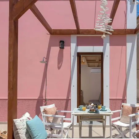 Captain's Memories Stylish Harbour * האלקי